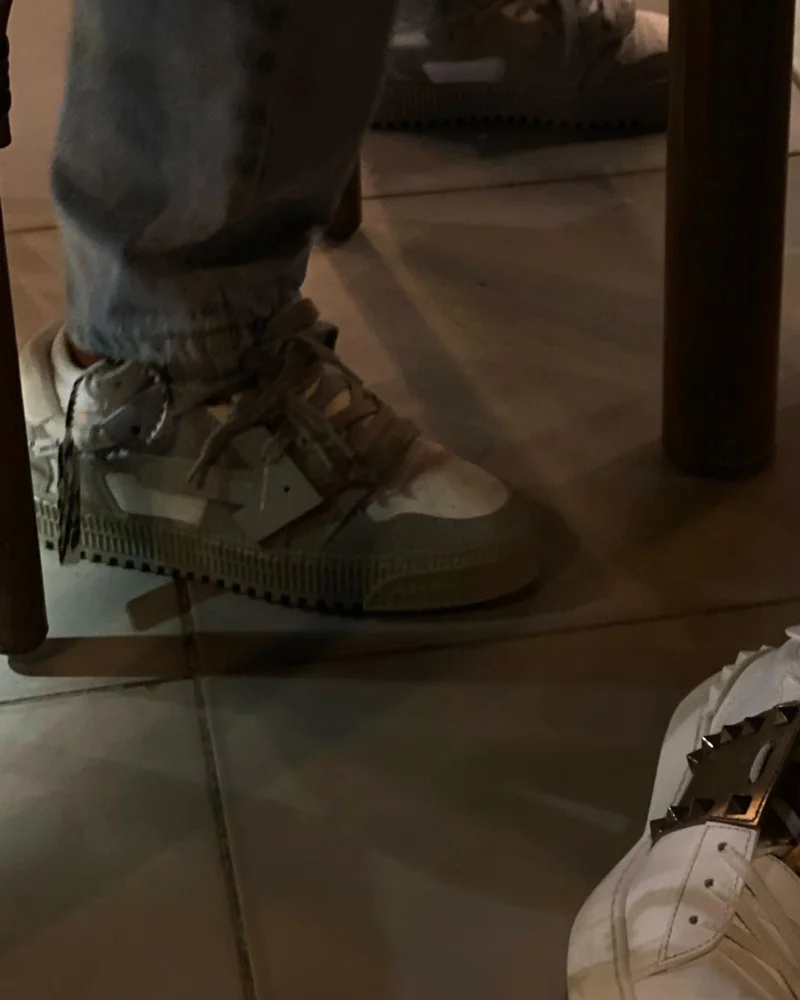 Off-White Sneakers, size 38, photo 4