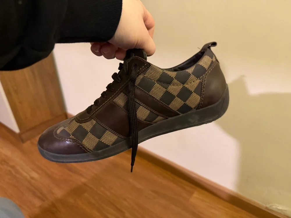 Louis Vuitton Sneakers, size 42, photo 3