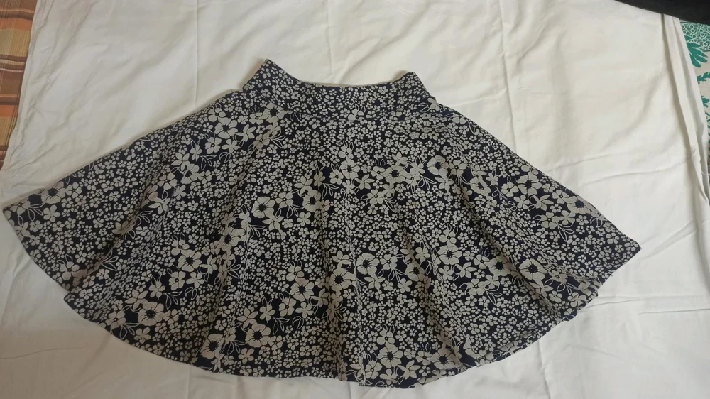 Local Skirts