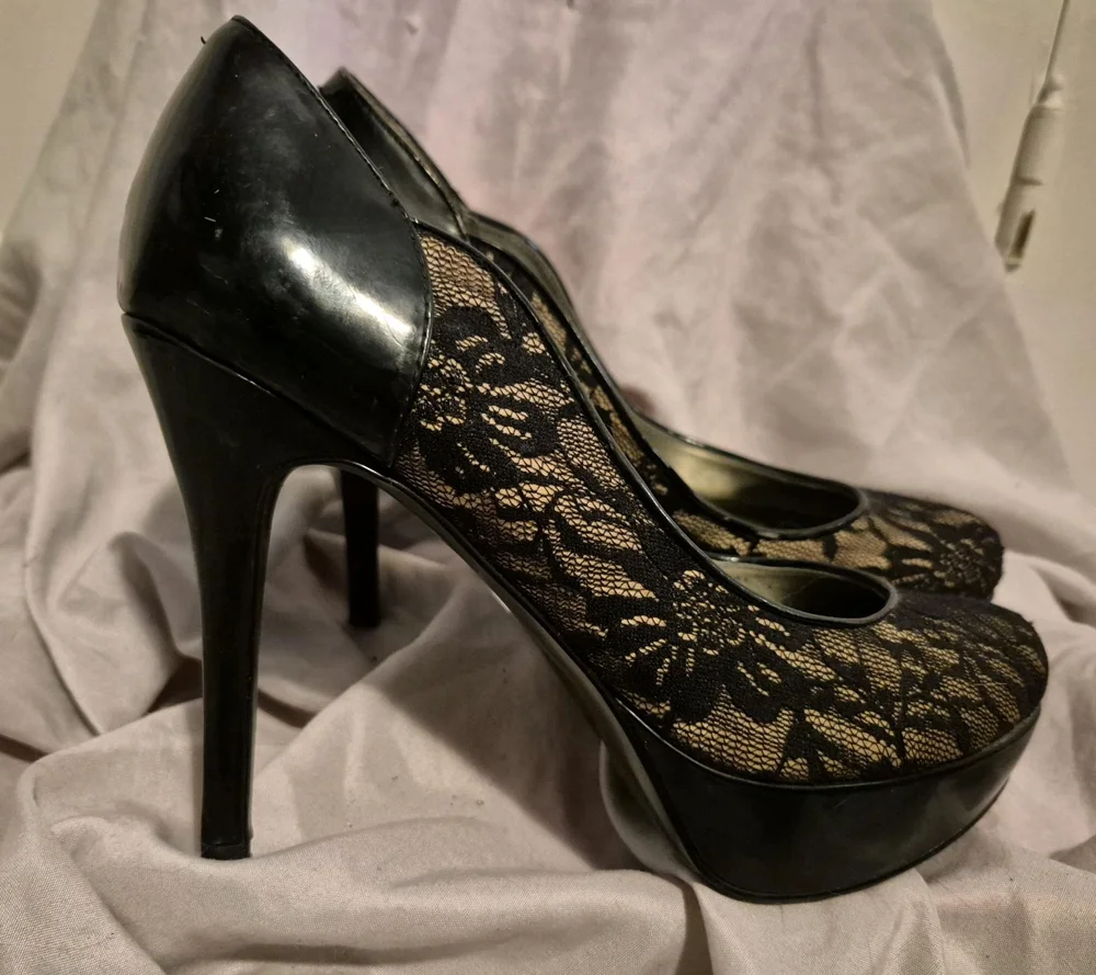 GUESS Heels, size 39, photo 3