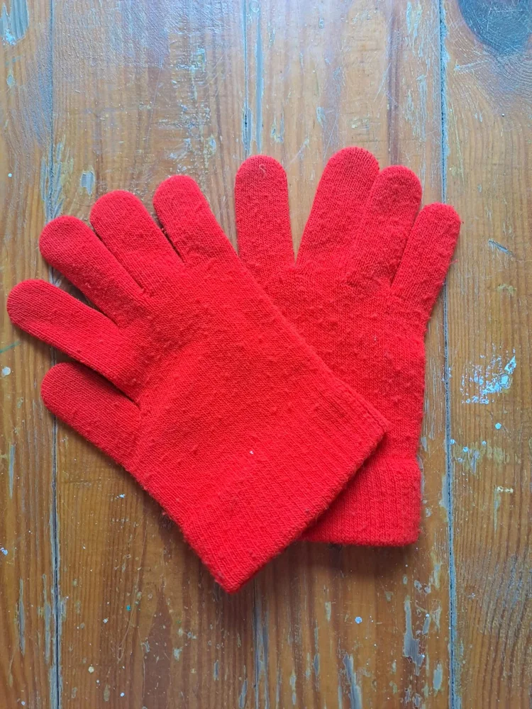 Gloves