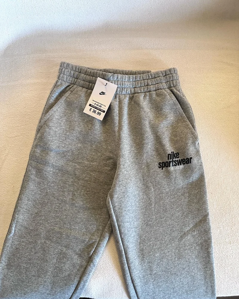 Nike Sweatpants