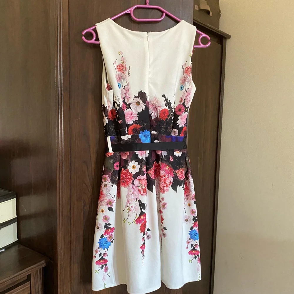 Party Dresses, size S / 36 / 8, photo 4