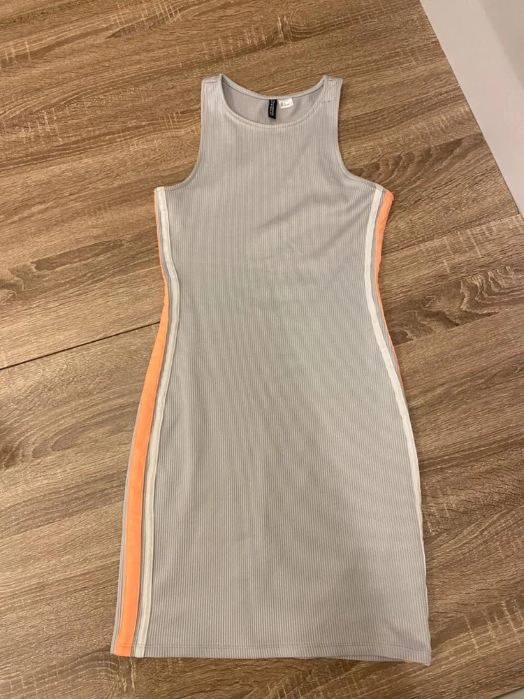 H&M Midi Dresses