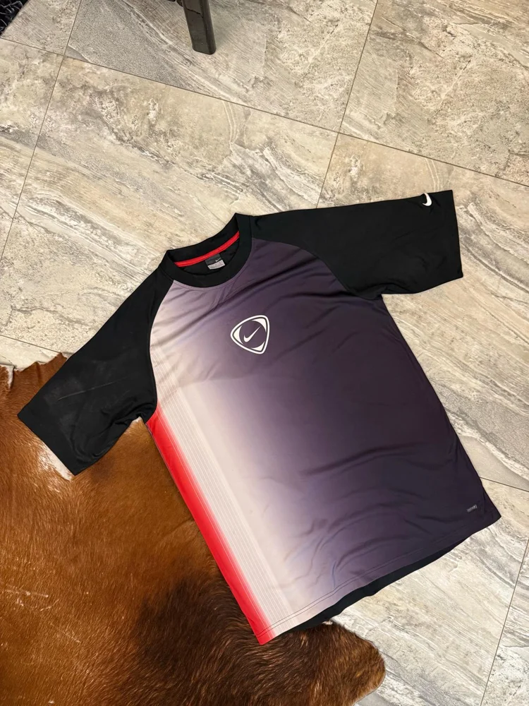 Nike T-shirts