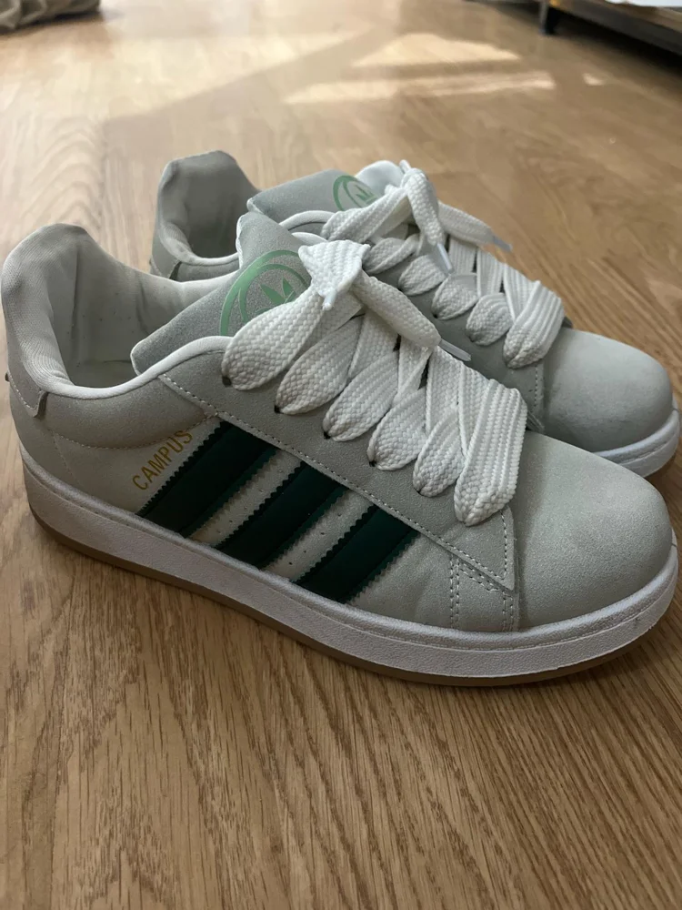 Sneakers, size 38, photo 2
