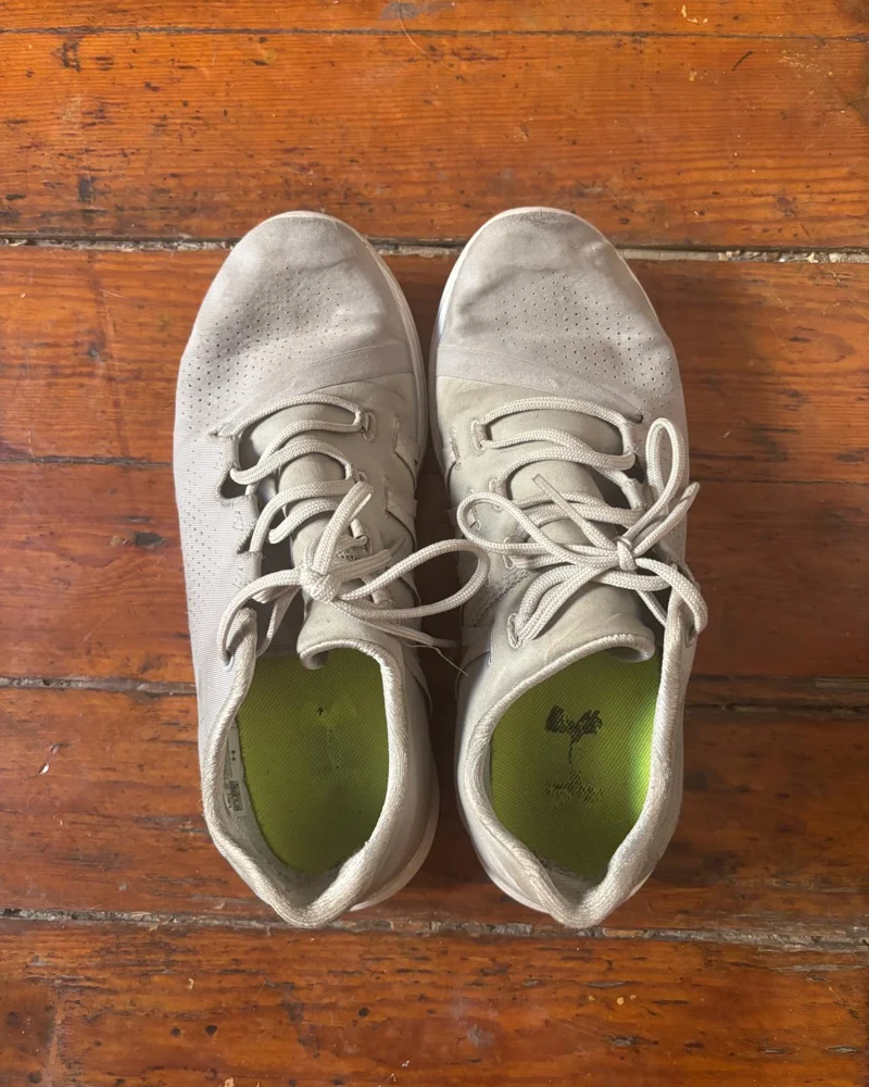 Under Armour Sneakers