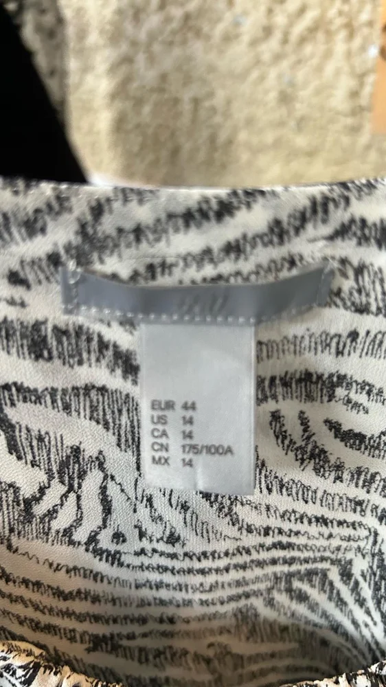 H&M Cami Tops, size XL / 42 / 14, photo 3
