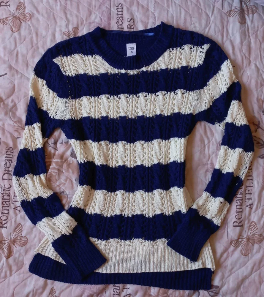 Sweaters & Pullovers