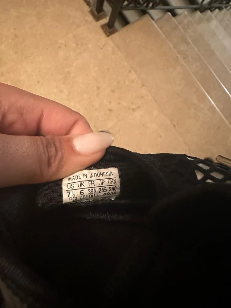 adidas Sneakers, size 39.5, photo 3