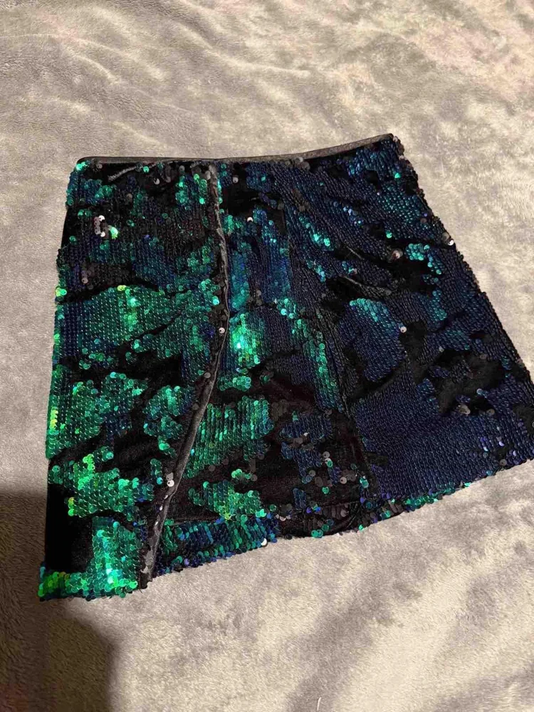 Forever 21 Skirts, size S / 36 / 8, photo 2