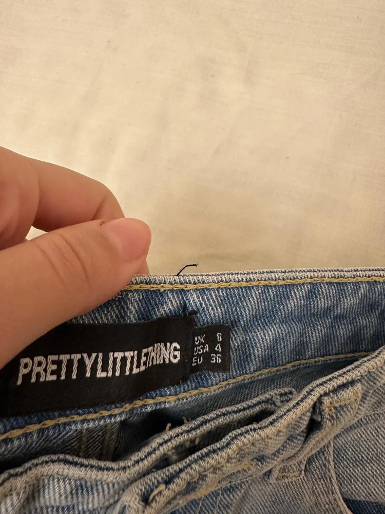 PrettyLittleThing Shorts, size XS / 34 / 6, photo 3