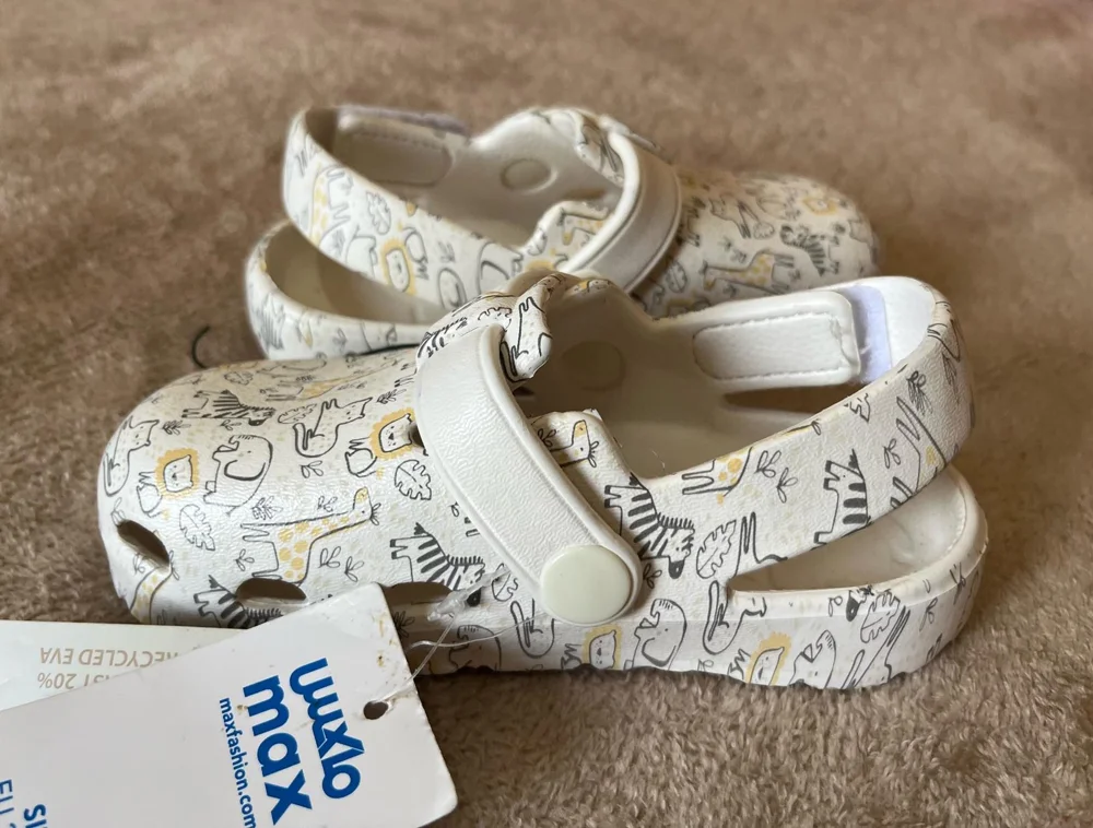 Max Shoes, size 4y, photo 3