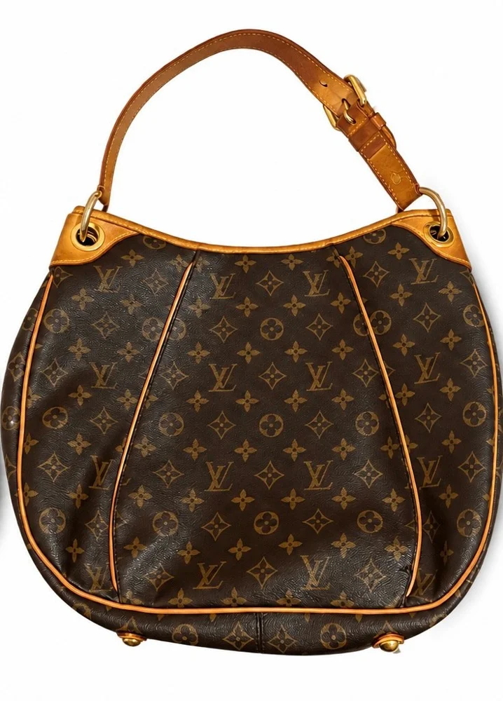 Louis Vuitton Shoulder Bag, size Other, photo 2