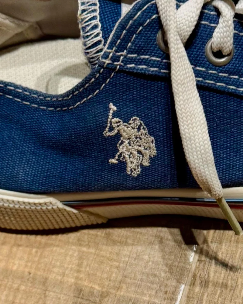 Sneakers, size 39, photo 2