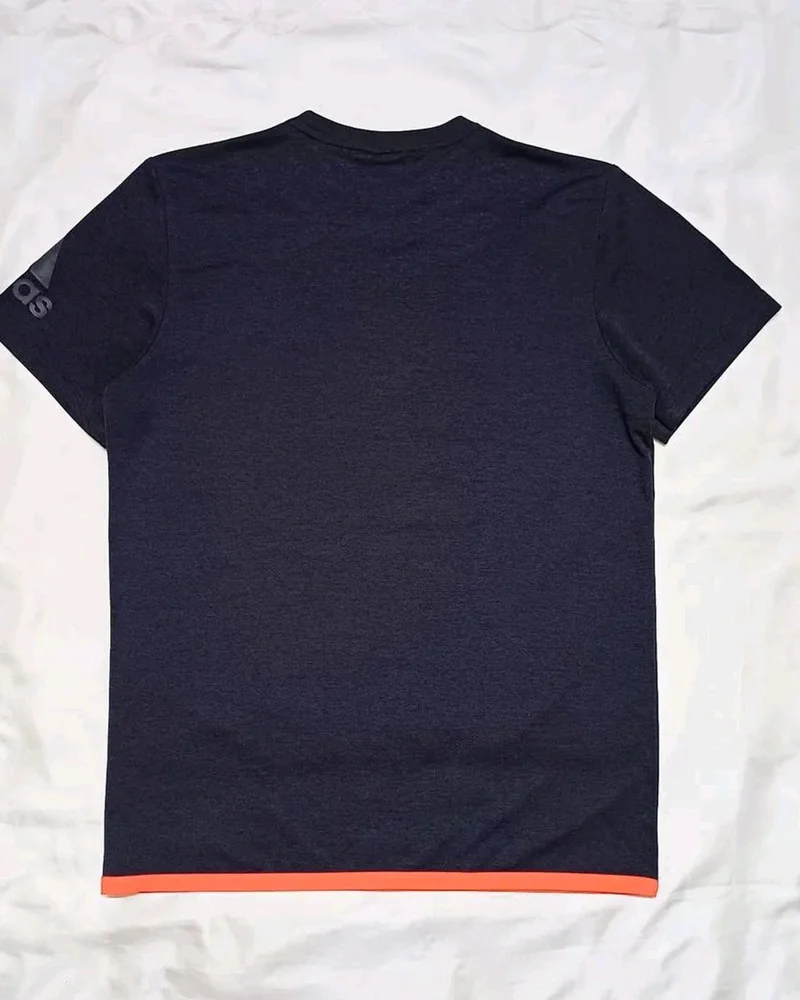 adidas T-shirts, size L, photo 6