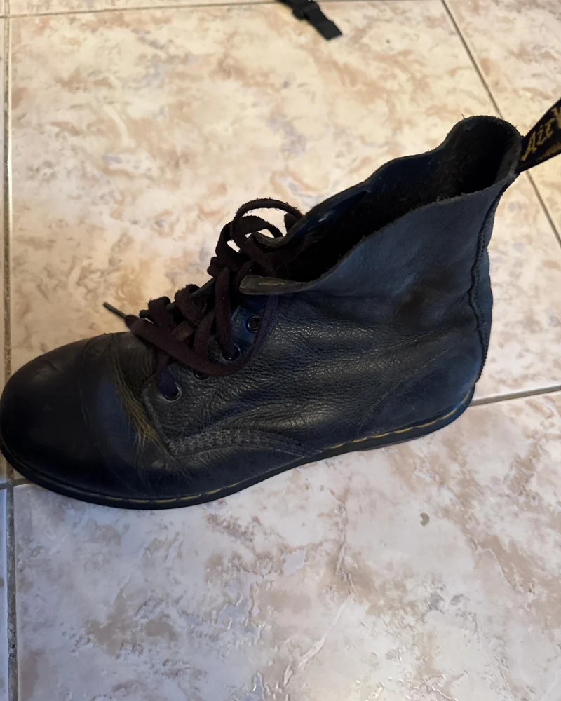 Dr. Martens Boots, size 42, photo 2