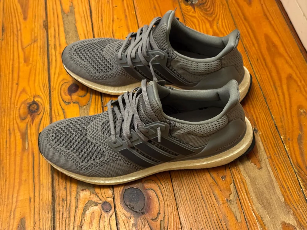 adidas Sneakers, size 48, photo 3