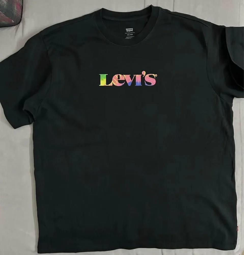 Levi's T-shirts, size L, photo 2