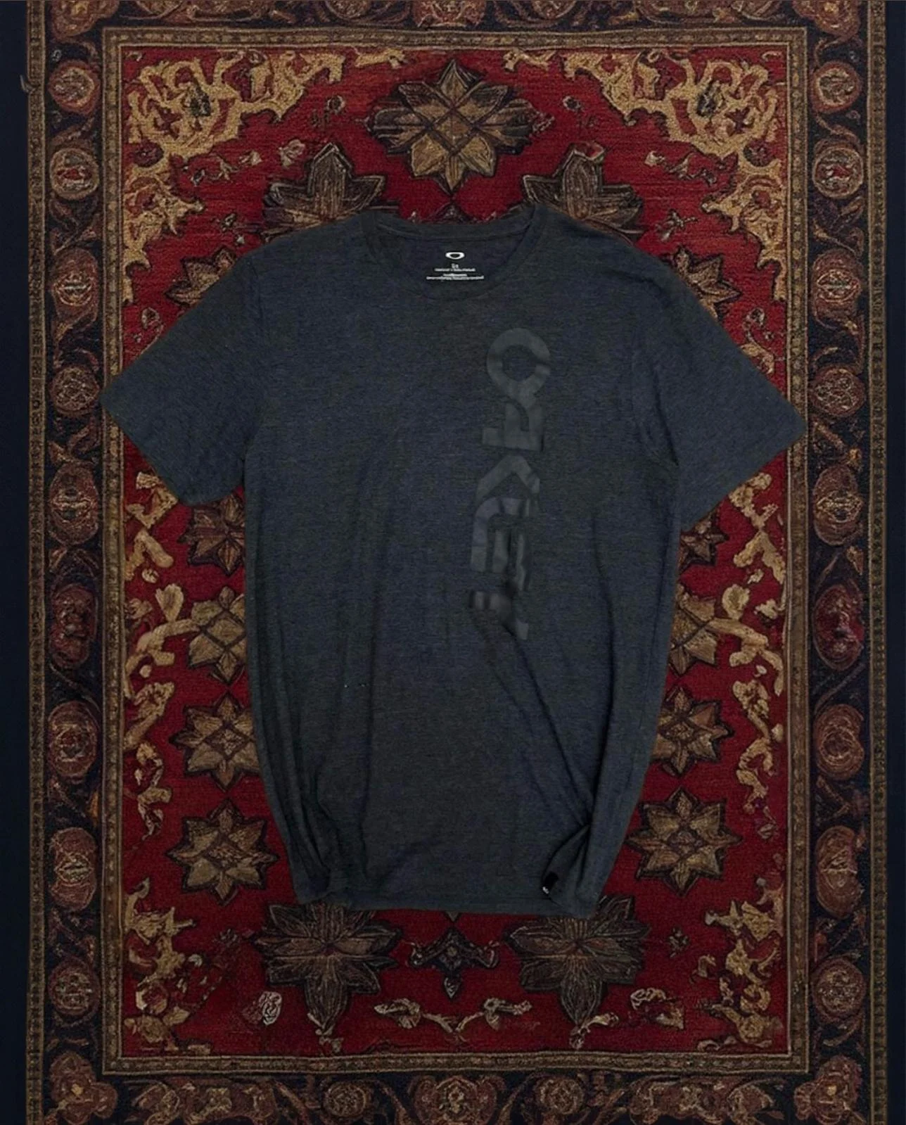 Oakley T-shirts, size L, photo 1