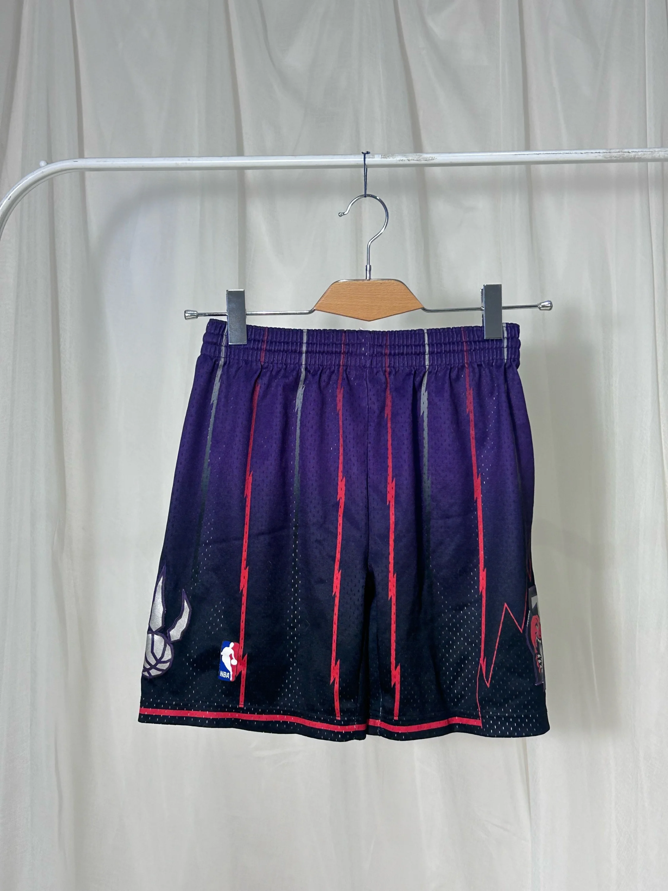 Mitchell & Ness Shorts, size XS, photo 1