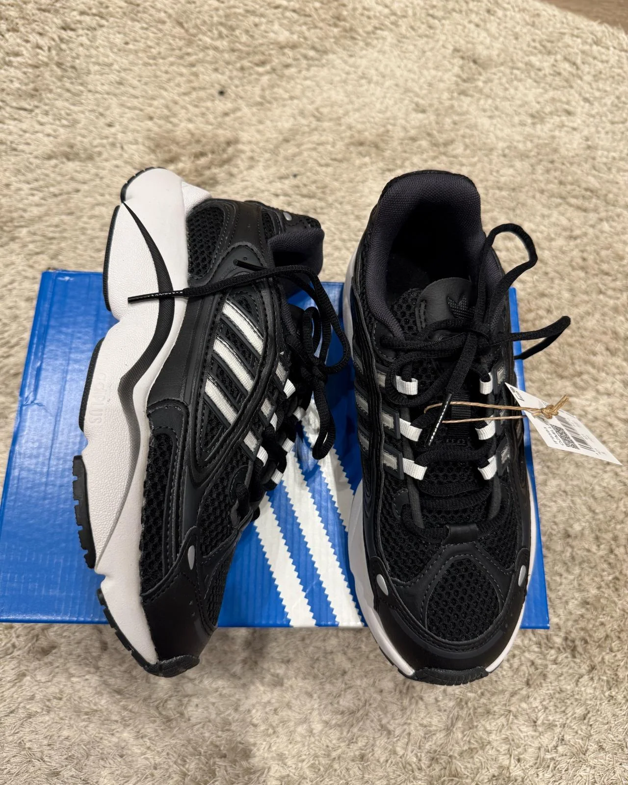 adidas Sneakers, size 37, photo 1