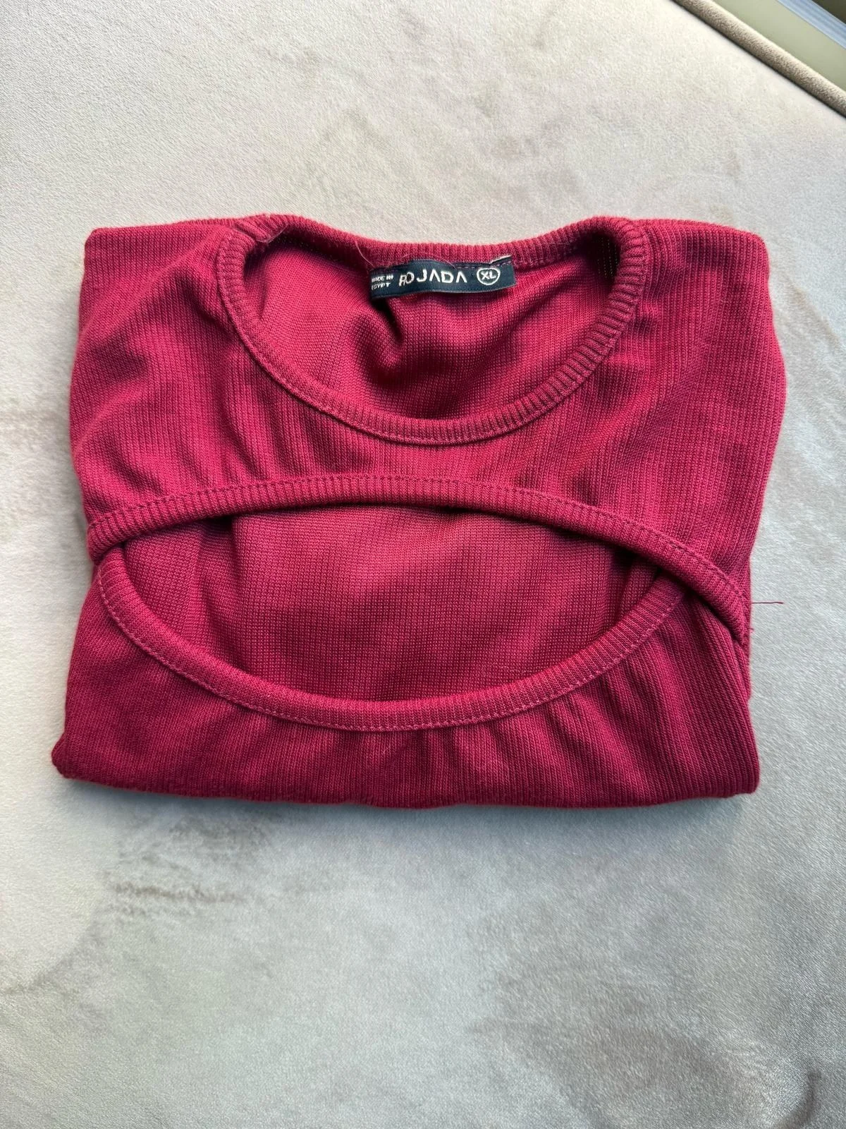Rojada T-shirts, size XL / 42 / 14, photo 1