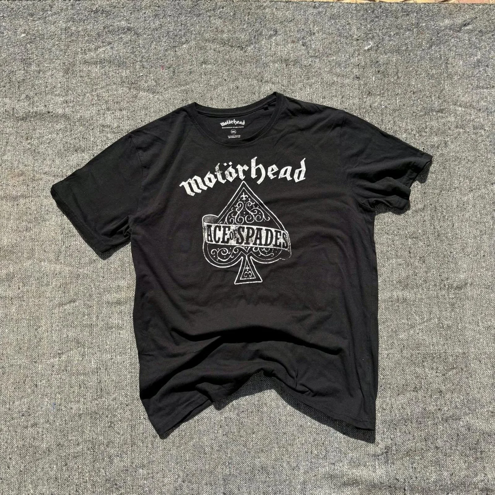 T-shirts, size XL, photo 1