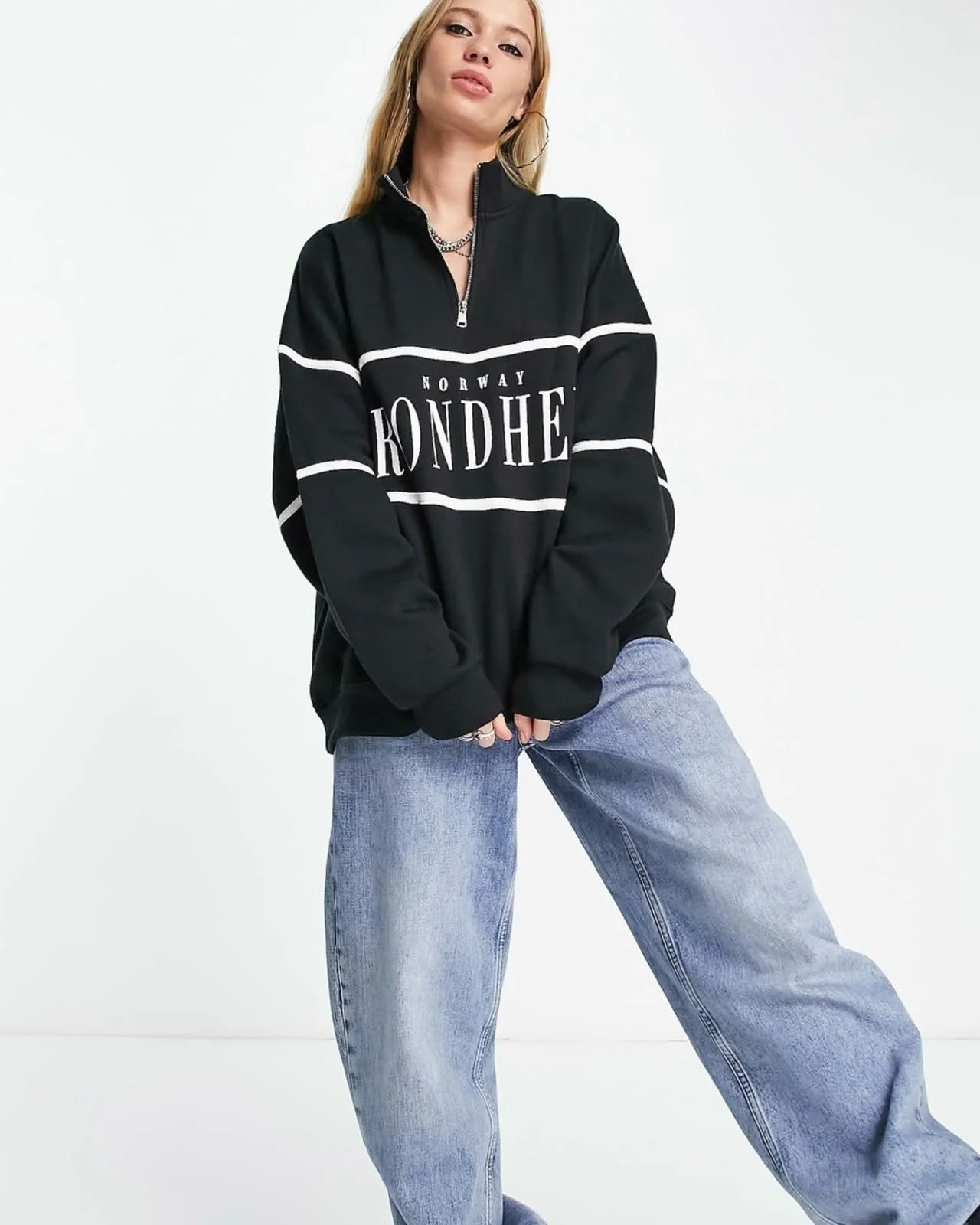 Bershka Sweatshirts, size XS / 34 / 6, photo 1