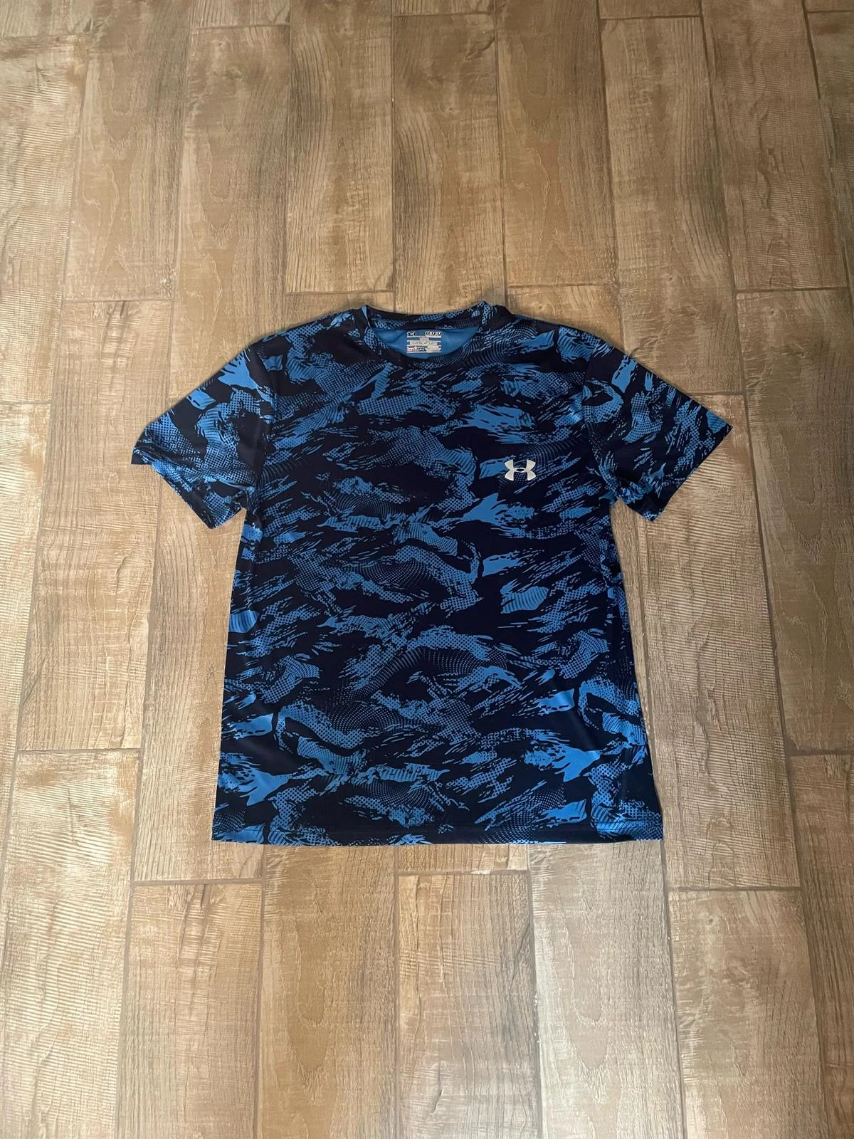 T-shirts, size M, photo 1