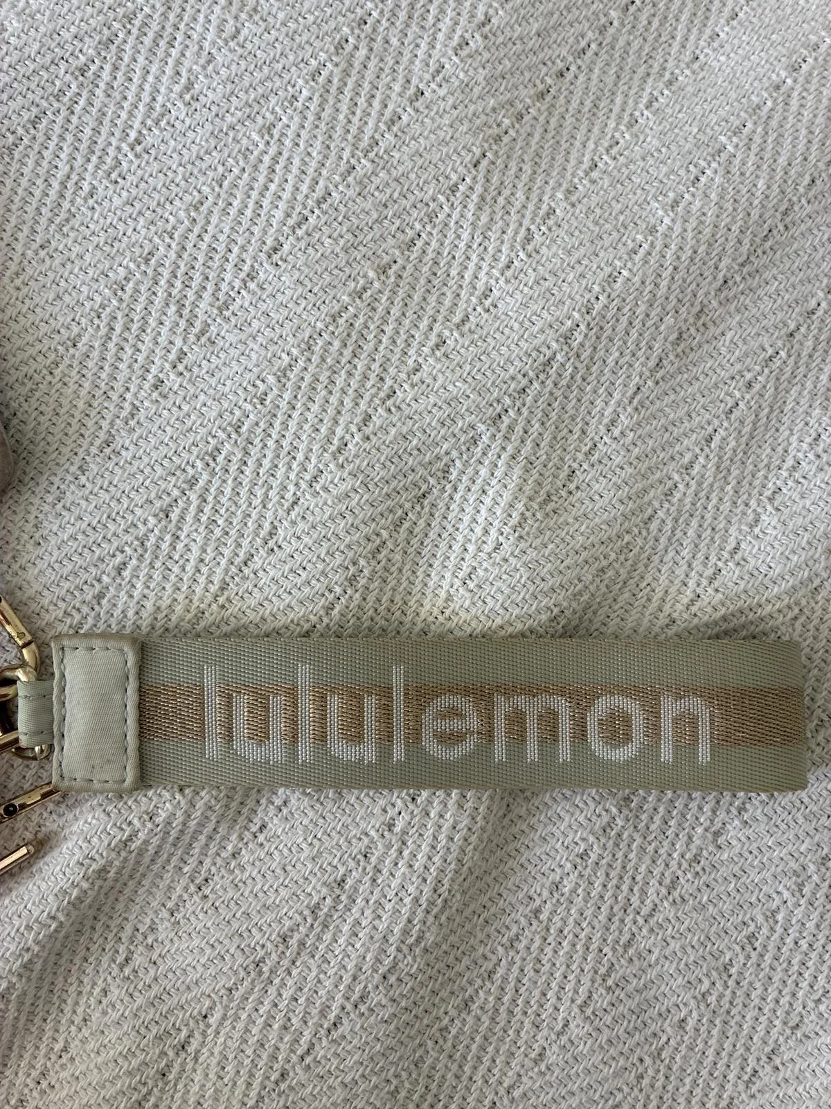 Lululemon Keychains, size Other, photo 1