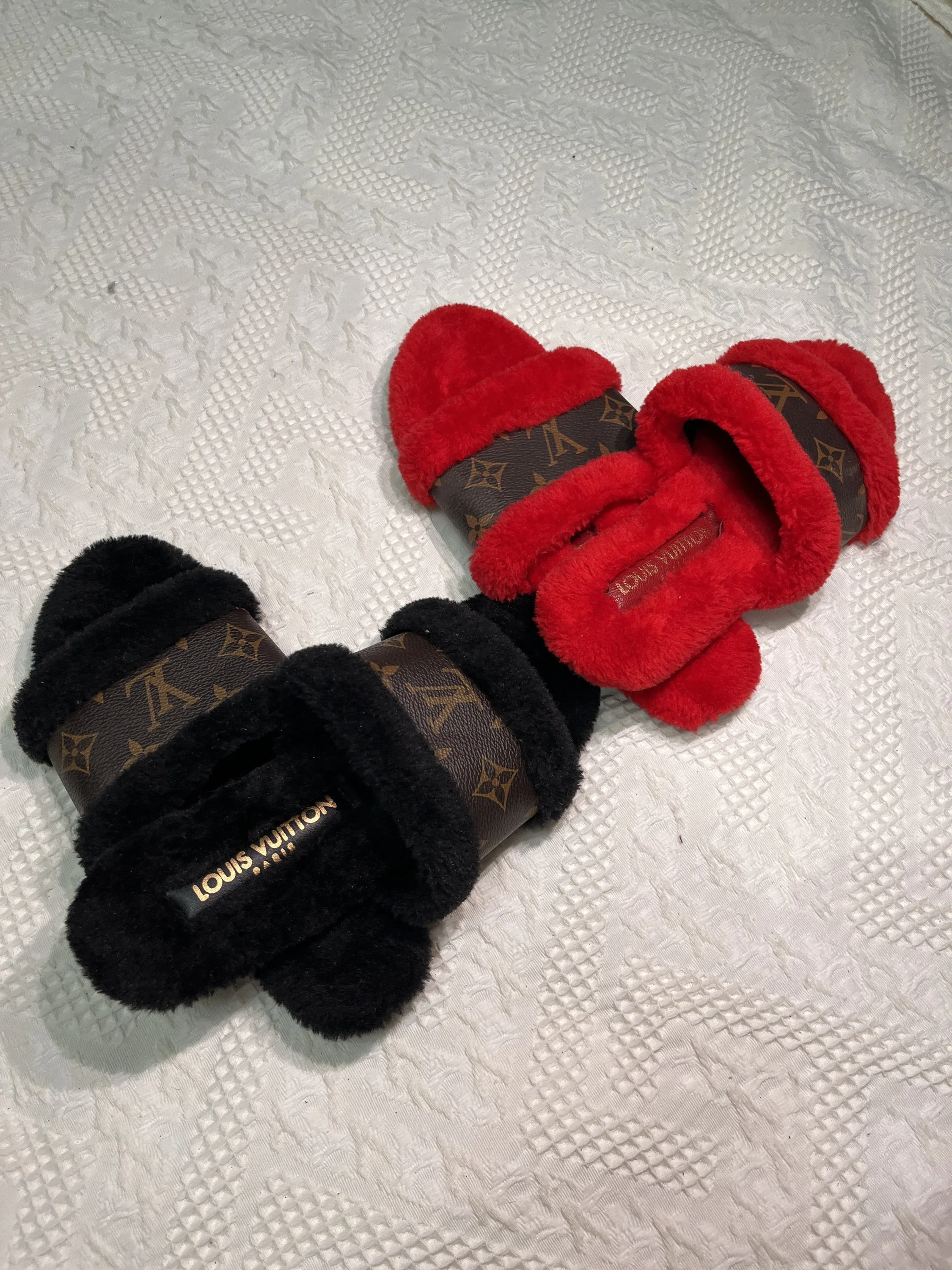 Louis Vuitton Flip-flops, size 37, photo 1