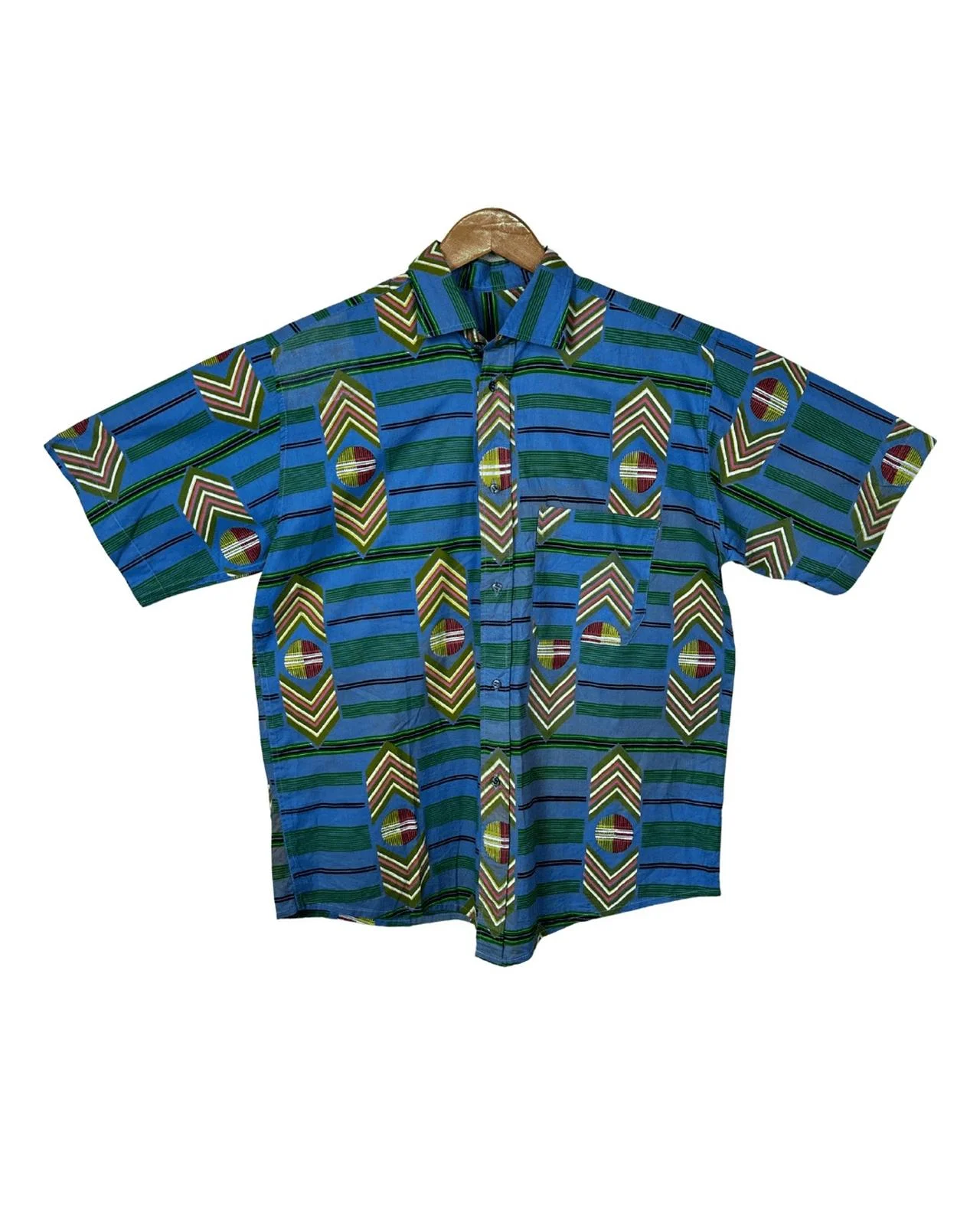 Shirts, size L, photo 1