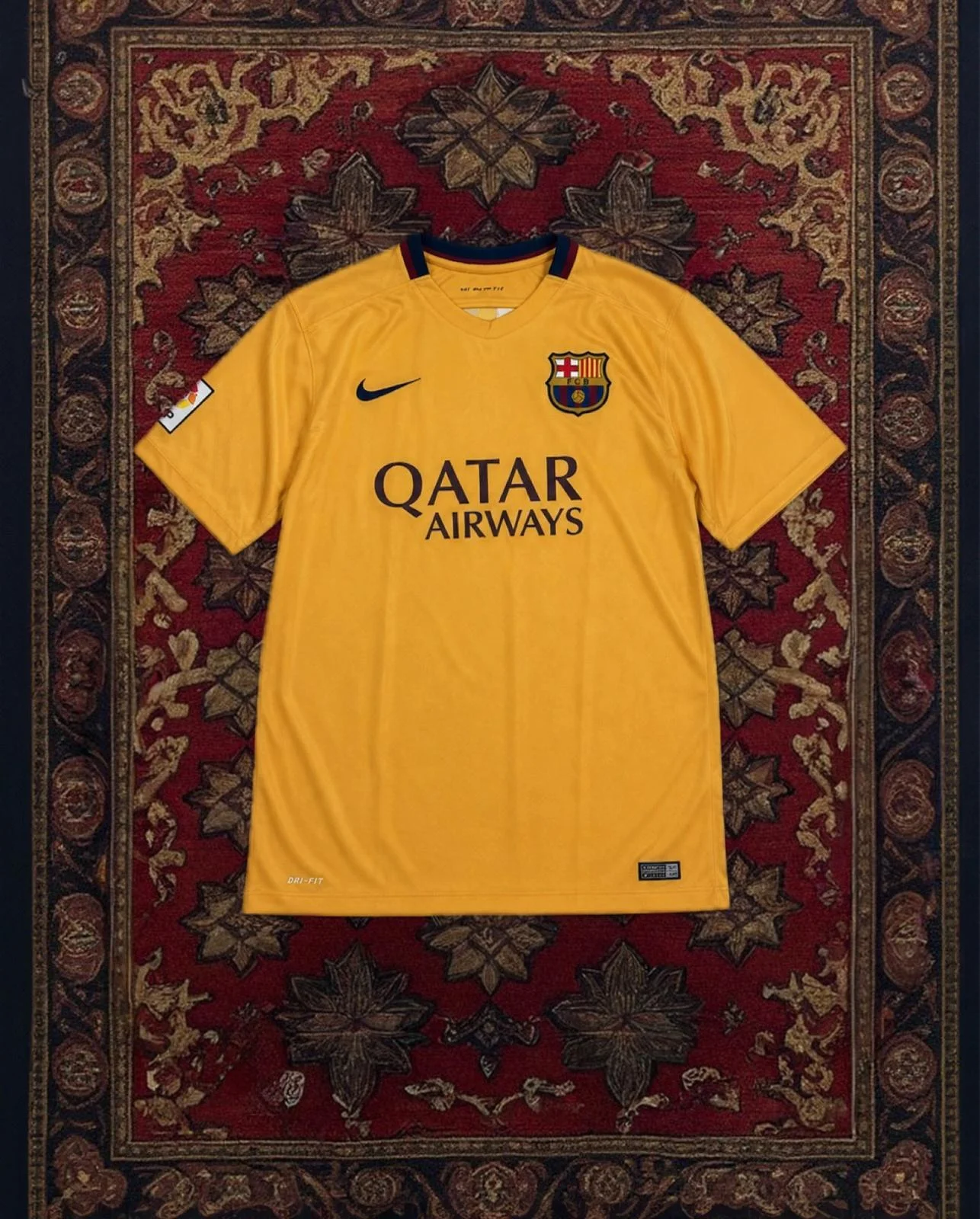 Nike T-shirts, size M, photo 1