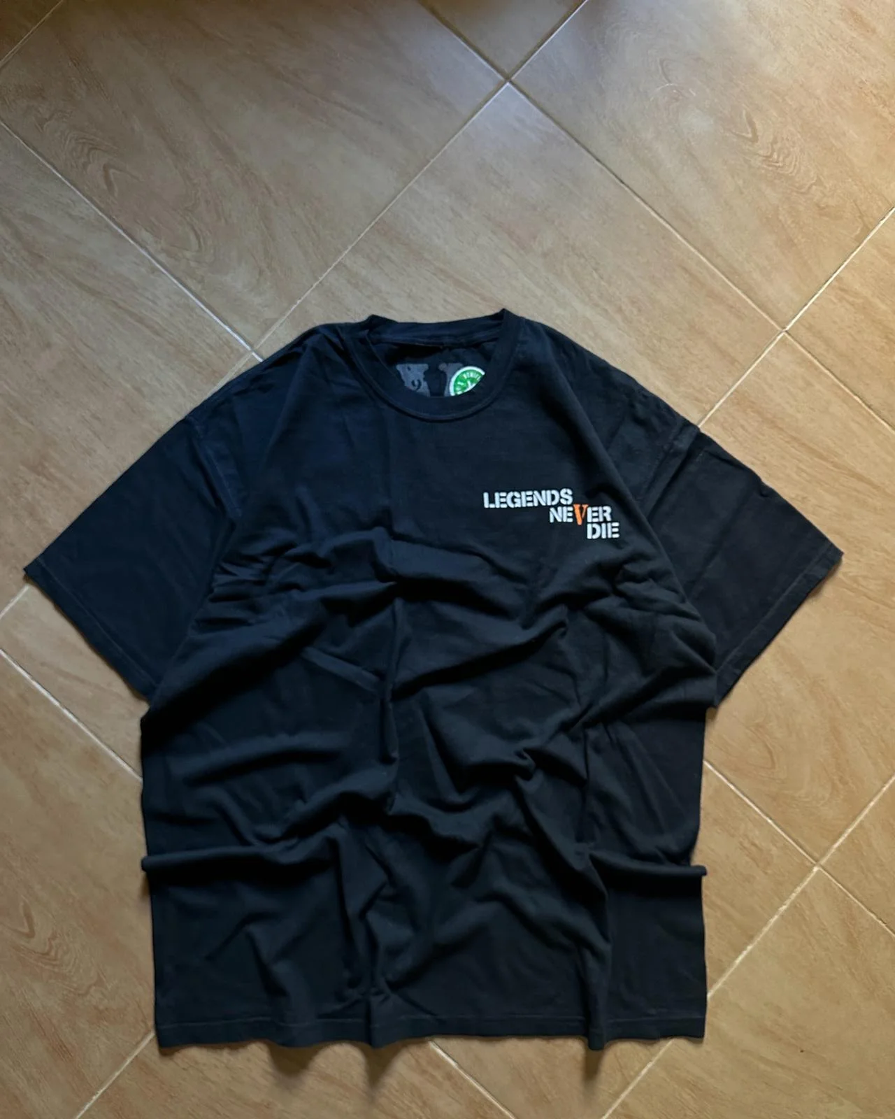 Juice Wrld x Vlone T-shirts, size XL, photo 1