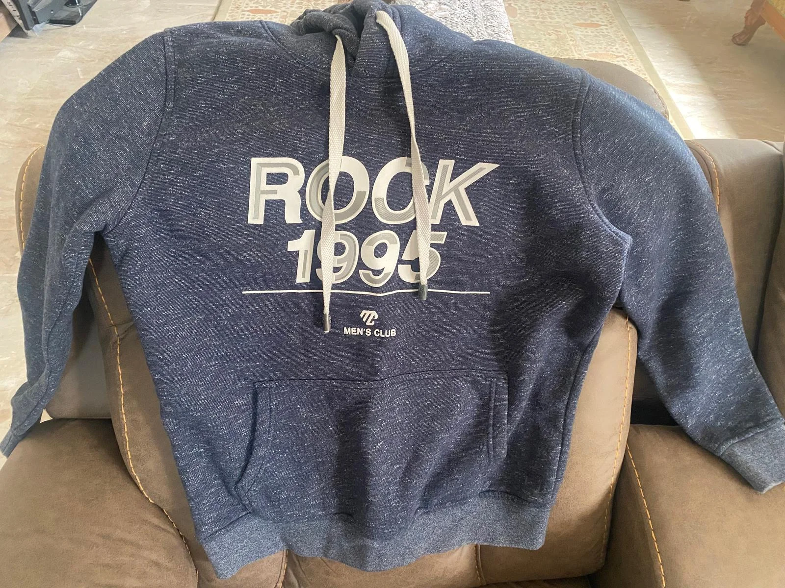 Hoodies, size M, photo 1