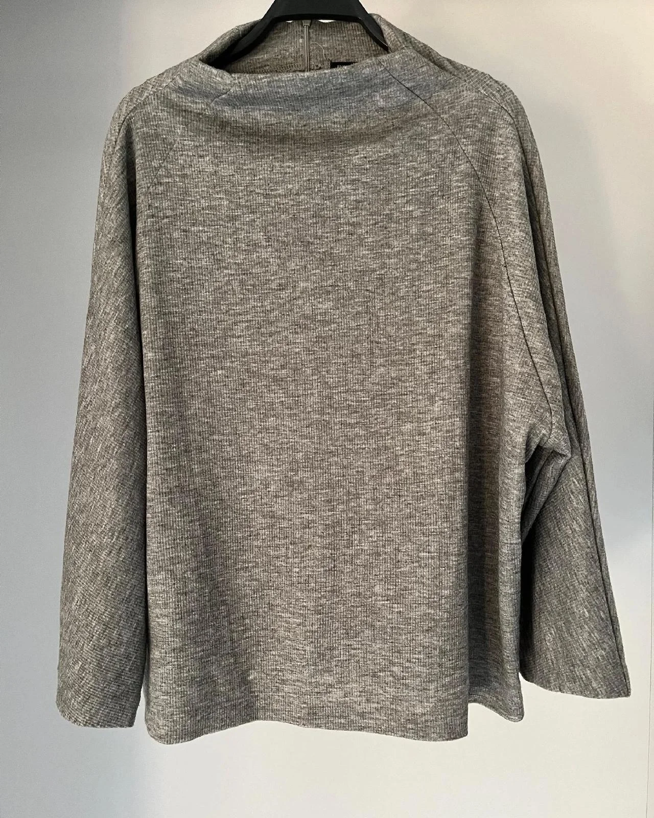 Sweatshirts, size XL / 42 / 14, photo 1