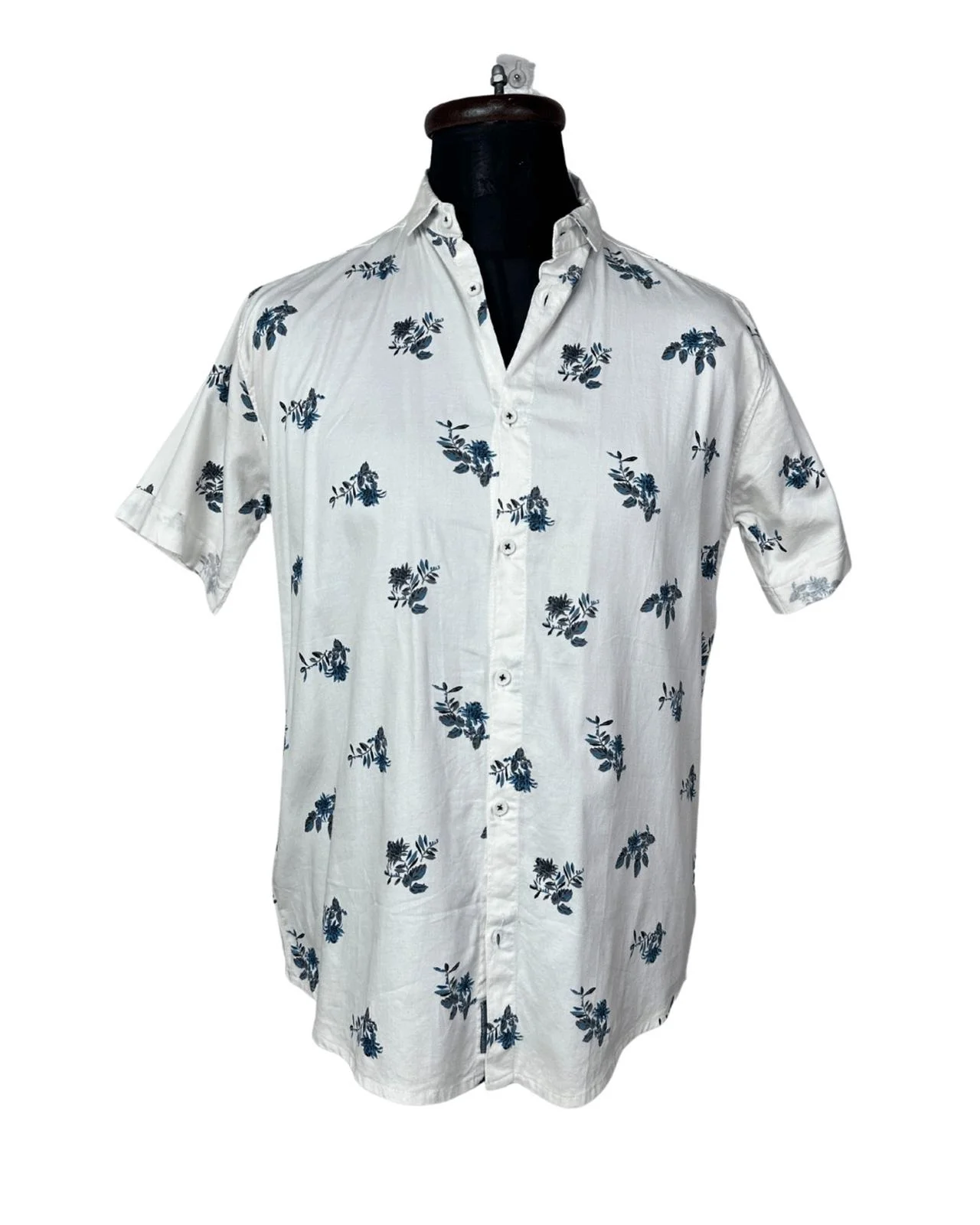 Shirts, size L, photo 1