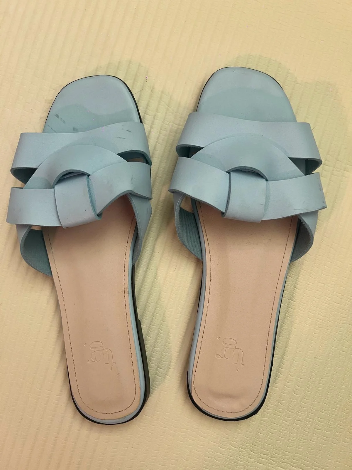 Flats, size 37, photo 1