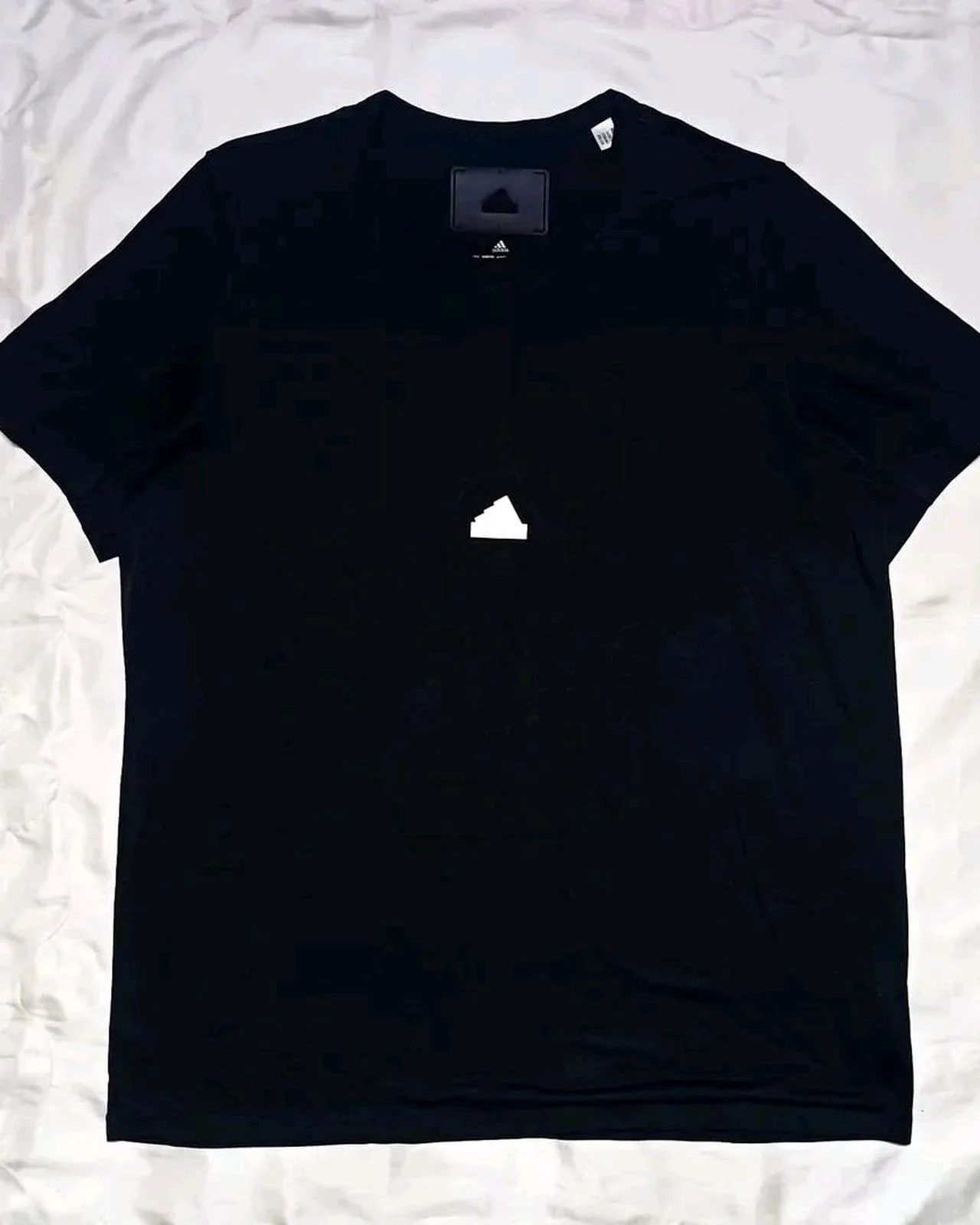 adidas T-shirts, size XL, photo 1
