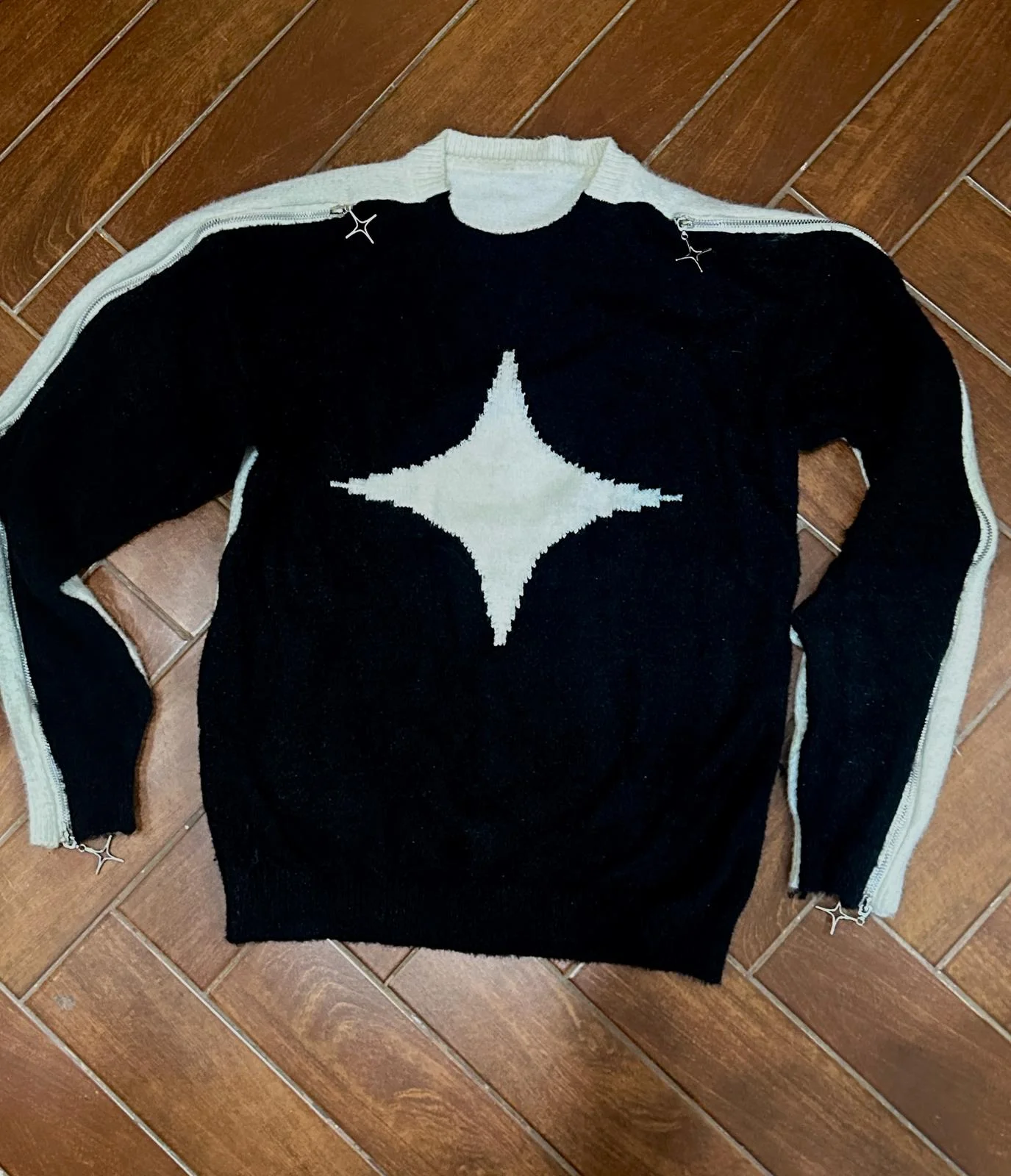 Sweatshirts, size S, photo 1