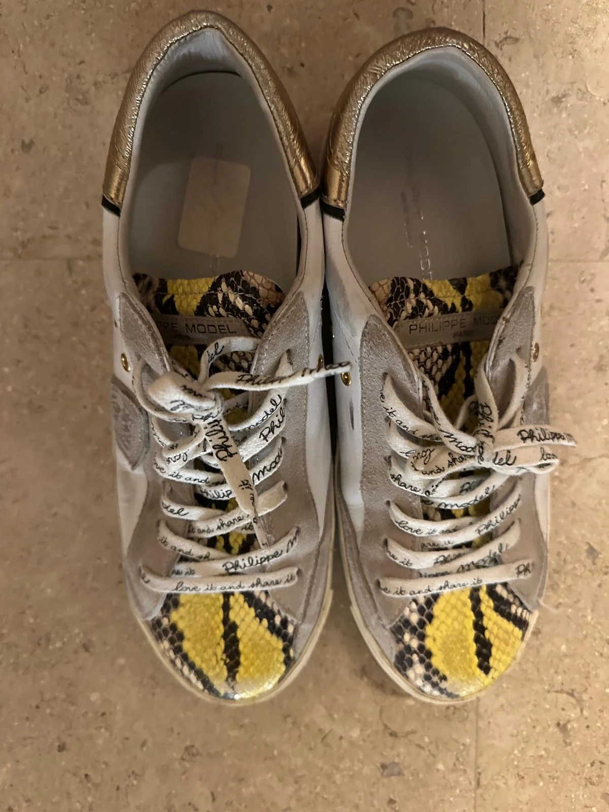 Sneakers, size 39, photo 1