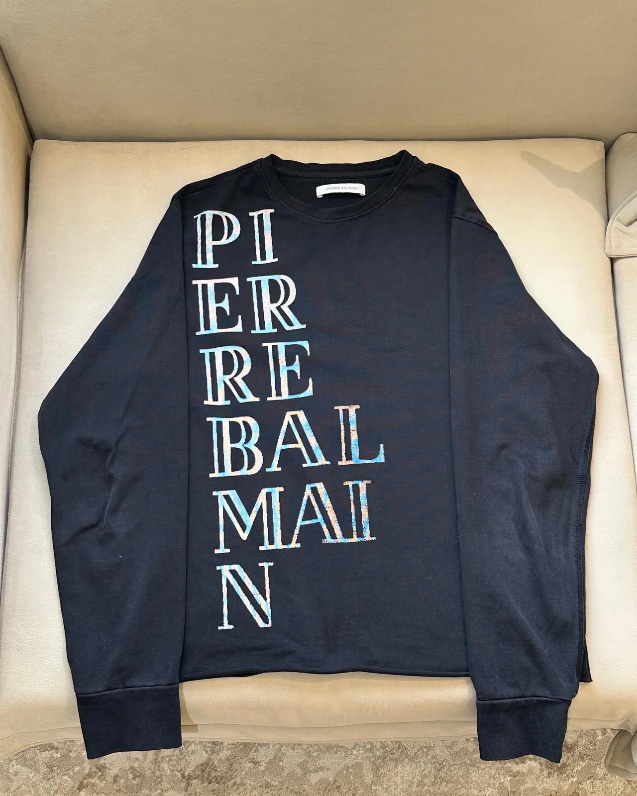 Balmain Sweatshirts, size M, photo 1
