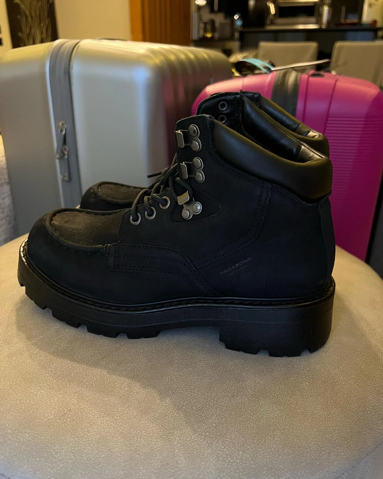 Vagabond Sneakers, size 38, photo 1