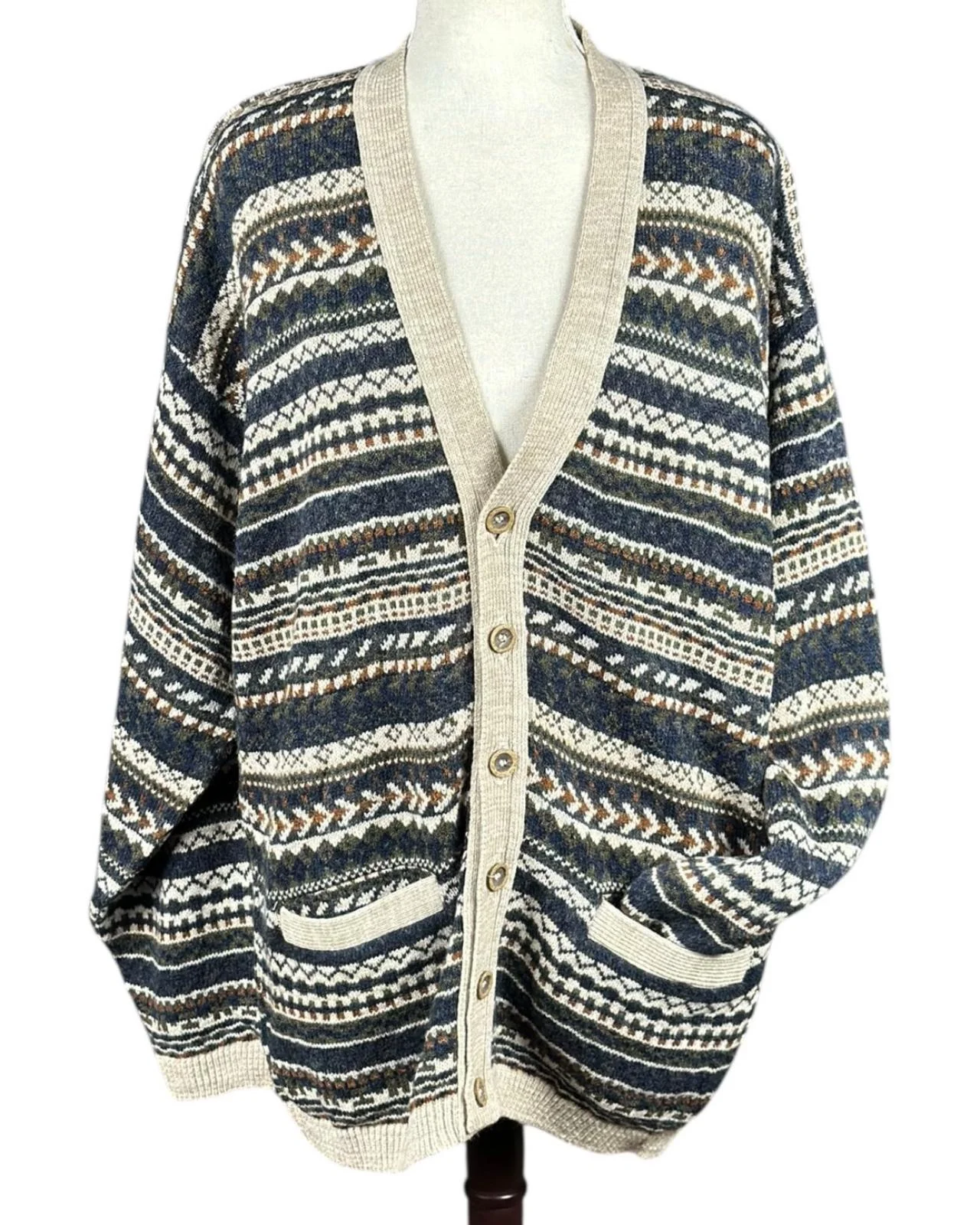Cardigans, size XL, photo 1