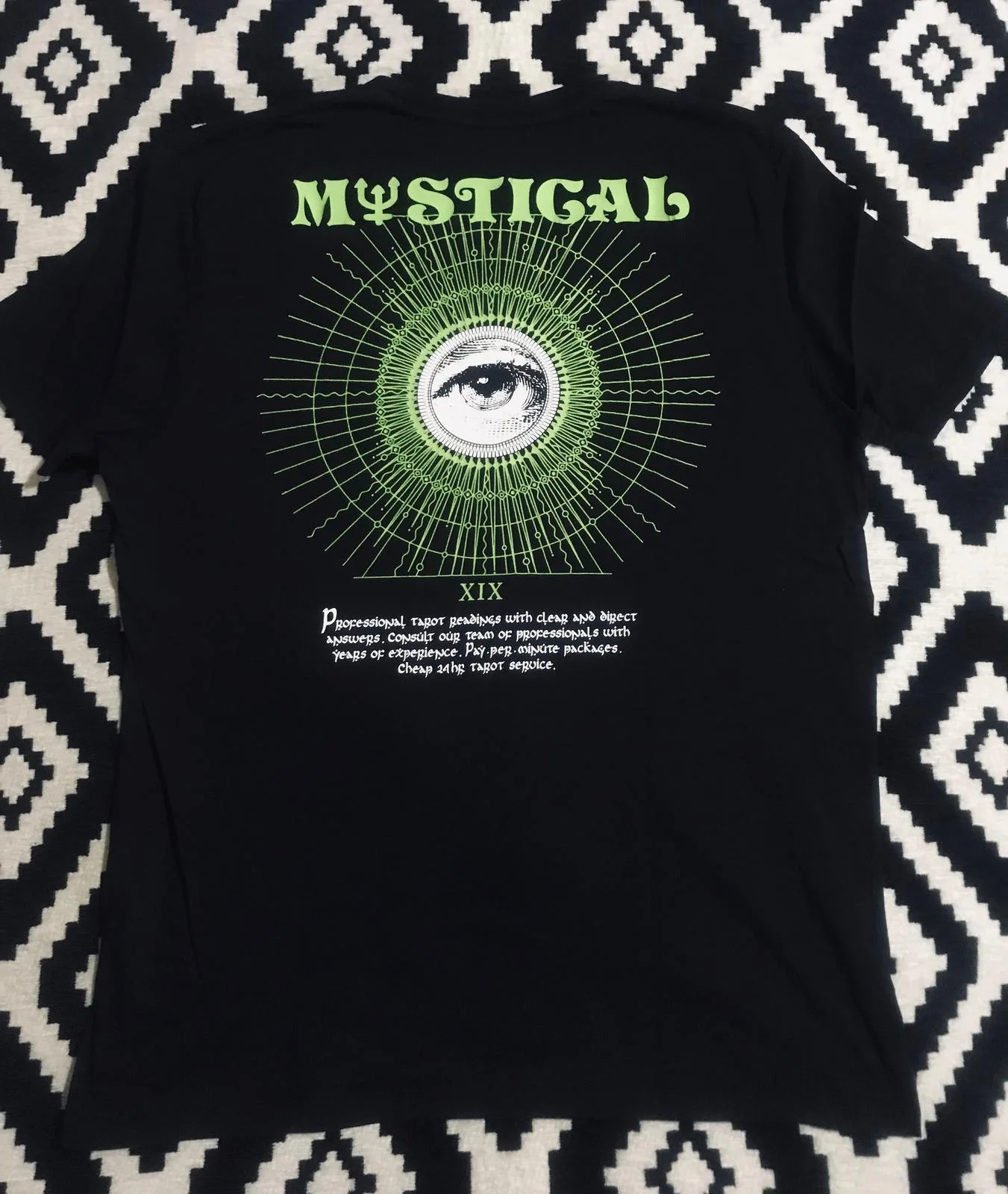 T-shirts, size L, photo 1