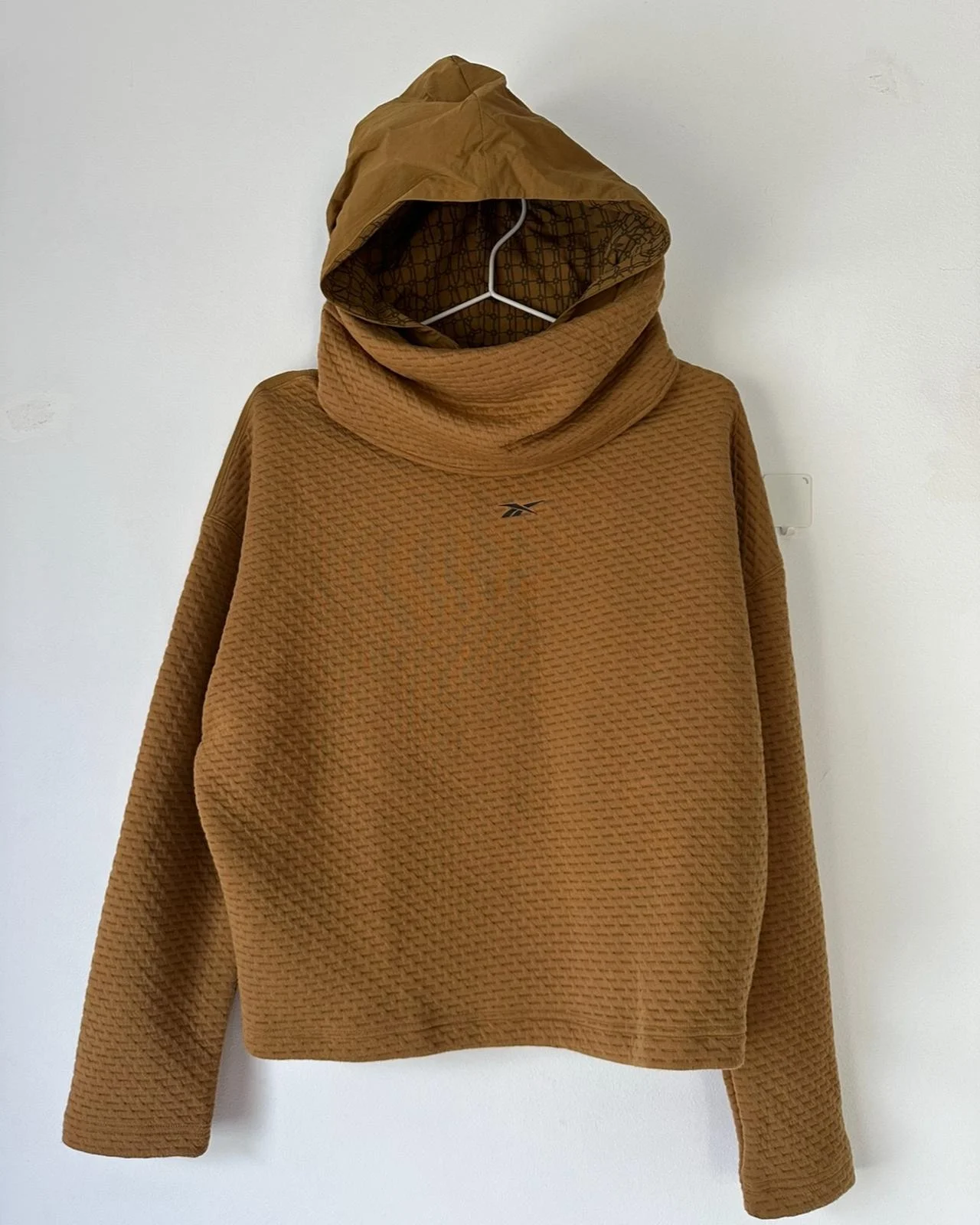 Reebok Hoodies, size M / 38 / 10, photo 1