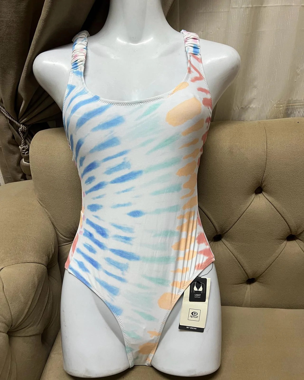 Rip Curl One-Piece Swimsuits, size XS / 34 / 6, photo 1