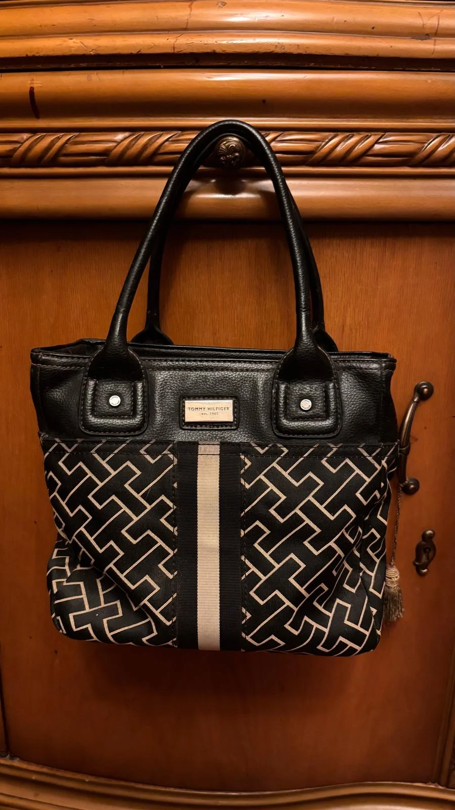 Tommy Hilfiger Handbags, size Other, photo 1