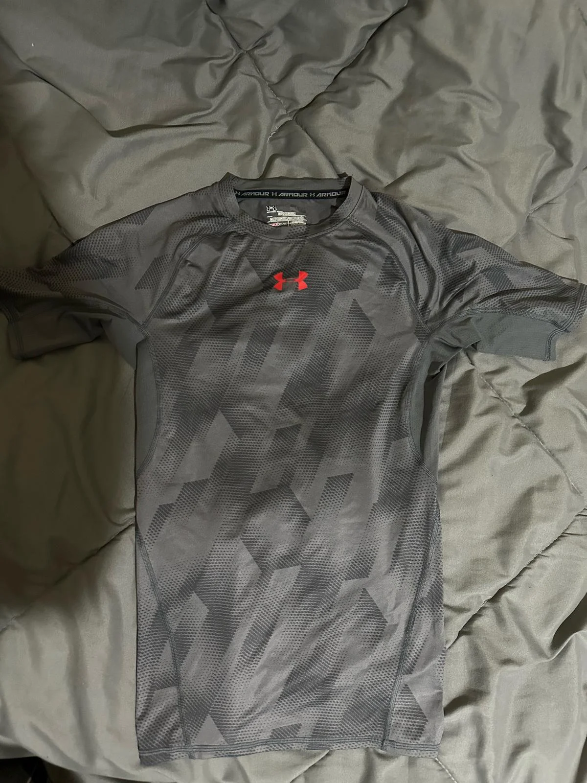 Under Armour Tank Tops, size M, photo 1
